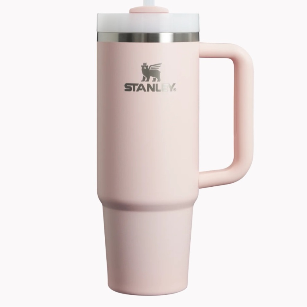 USED STANLEY TUMBLER 30OZ🩷🤍